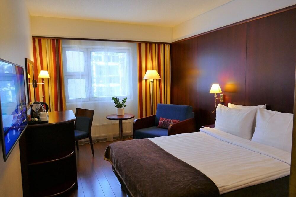 Hotel Kalliohovi Раума Екстериор снимка